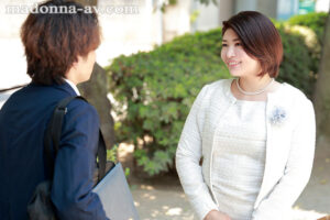 juq00512│卒業式の後に…大人になった君へ義母からの贈り物―。 赤井美希│人妻素人