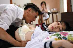 rexd00479│なんでこんな事できるの… 借金をしたパートタイマーの母と娘 「おっ娘か大人のち○ぽの味を教えてやるか」│人妻素人