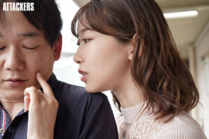 adn00492│毎晩セックスの声が大きいお隣さんは夫の留守中、欲求不満で僕を誘惑。汗だくになって一週間ヤリまくった。 黒川すみれ│人妻素人