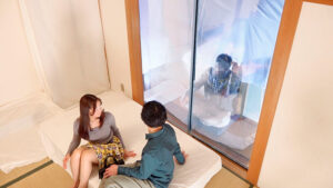 dvmm00126│一般男女モニタリングAV 近親相姦しちゃった母子のその後まで追跡スペシャル マジックミラーの向こうには再婚したての父親！巨乳の新しいお母さんと童貞の息子が2人っきりの密室で筆おろし中出し！！…した後日談:義母と息子の何度も繰り返される父には秘密の近親相姦を…7│人妻素人