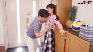 1sdnm00484│無自覚な色気を振り撒く中1男子のお母さん 灰原かほ 36歳 第2章 旦那と息子達と暮らすマイホームにて真っ昼間から間男達とSEXに耽る 限界イカセ自宅不倫│人妻素人