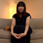 h_1724m664g00007│セックスレスの旦那とは只の同居人と言い切る！エッチが好きな五十路熟女は若いおチ○ポを見てみたいとAV初出演！？若い男優のガン突きに野獣の如く乱れイキまくる！│人妻素人