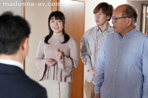 roe00277│家族皆が巣立った実家で、母と過ごす近親相姦の日々ー。 岡江凛│人妻素人