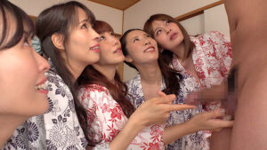 36dhld00010│旅館に泊まりに来たママ友たちは全員欲求不満！？美人妻たちの艶めかしい肉体に欲情した僕は『思い勃って即行動』してみたら、久しぶりのチ●ポに興奮してしまいフェラも挿入もやりたい放題！！セックレスで早漏マ●コの人妻は何度も何度も不倫絶頂！！│人妻素人