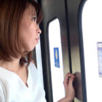 h_1724p00064g01│こんな所で…女盛りの熟れた体を弄られたおばさんは公衆の面前で悶え、そのまま公衆トイレで嵌めまくる！│人妻素人