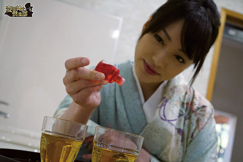 stol00111│巨乳セレブ人妻ばかりを狙うレズエステ温泉の美人女将 全タイトル収録12時間総集編│人妻素人