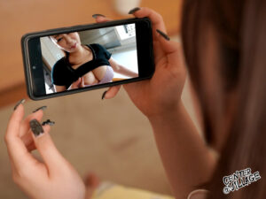 h_086keed00087│彼氏のスマホを覗いたら私の母親と激しくセックスしてました 花柳里葎子│人妻素人