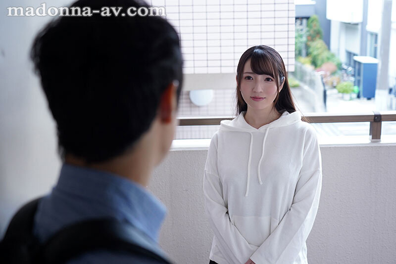 jur00344│甘い囁きに流されるまま、僕は大学を留年するまで、人妻との巣篭もりSEXに溺れて…。 小花のん│人妻素人