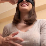 h_1724m989b00002│出会い系で知り合った男にドMを覚醒させてもらった奥様！！の一度だけのAVデビュー│人妻素人