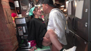 1joy00009│爆盛りギャル中華美人姉妹が腕を振るう行列がすごい街中華の日常とSEX！～姉編～ 足立友梨│人妻素人