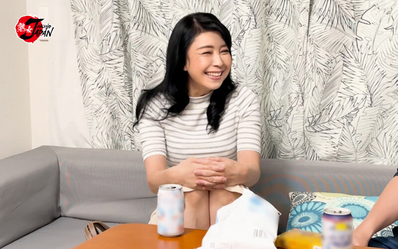 jjpp00197a│イケメンが人妻を部屋に連れ込んでSEXに持ち込む様子を盗み撮りしたDVD。021～強引にそのまま中出ししちゃいました～Part.1│人妻素人