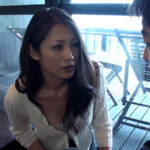 h_1724a059g00008│亡き父に嫉妬する愚息の思いを受け入れ禁断のSEXに溺れるふたり…「お母さんが受け止めてあげるから膣奥に出して！」│人妻素人