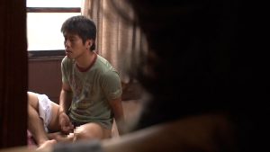 h_1724a127g00004│愚息のセンズリを目撃した熟母は乳首を勃起させオナニーイキする！誰にも言えない欲望に狂った恥ずかしい家庭内性愛！│人妻素人