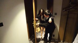 h_491lock00010│LOCK-ON@まお 飲み会で酔い潰れた美人同僚をホテルに連れていったら…酔った勢いで襲われてそのまま中出し不倫 高梨真緒│人妻素人