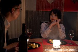 jur00073│背徳の寝取らせシアタールーム 低俗男たちの醜い肉棒で汚された貞淑妻ー。 新妻ゆうか│人妻素人