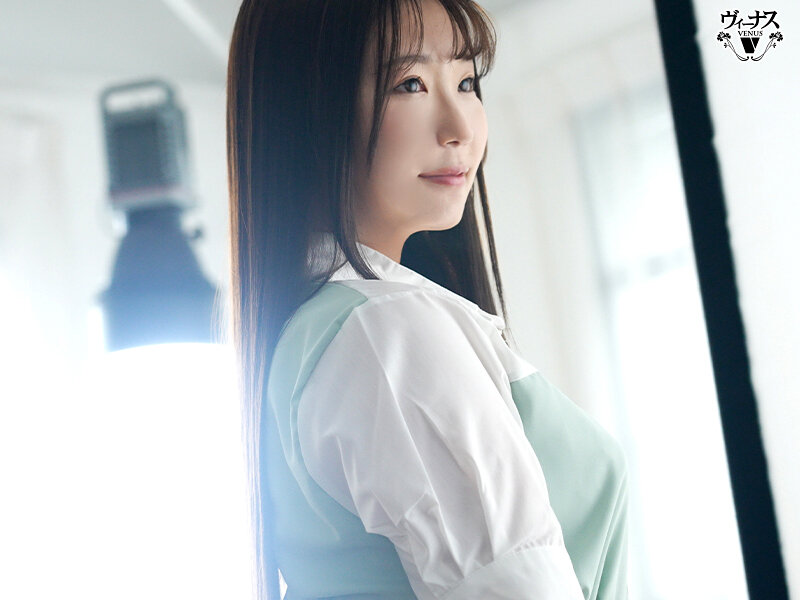 veo00085│本物素人妻AV Debut！！青春を音楽に捧げた遅咲きの清楚美人妻は今が全盛期 快楽に貪欲にイキ乱れ狂い咲く 槻本あすか│人妻素人