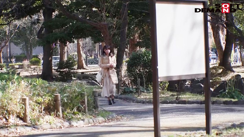 1sdnm00278│毎日元気いっぱいにお年寄りの世話をする美人ヘルパー 栗田みゆ 28歳 第2章 「こんなに濡らしちゃってごめんなさい」手マンでもセックスでも出るわ出るわの大量潮吹き ヘロヘロになるまでイキ果てた1日│人妻素人