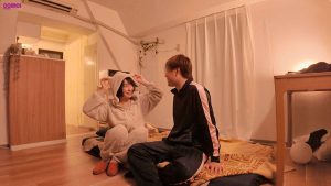 1hawa00382│素人妻が一般大学生の自宅にコンドーム1つ渡され一泊一度のゴム姦では満足できず宿泊中2度もガチ中出しを許してしまう騎乗位で美白Gカップ乳を揺らす童顔妻 るかさん26歳│人妻素人