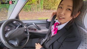1sdnm00563│SNSフォロワー9万人の人妻タクシードライバー 春木蘭子45歳 最終章 何も知らない人妻を野外SEX、露出、7P責め 初めて尽くしの羞恥温泉旅行│人妻素人